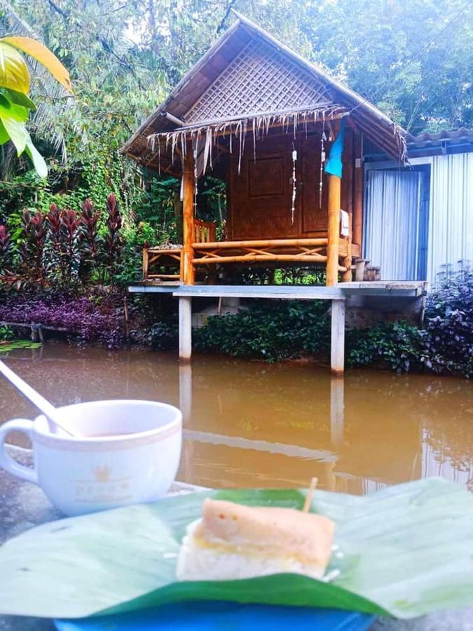 Nakhon Si Ban Na Homestay 나콘시탐마랏 외부 사진