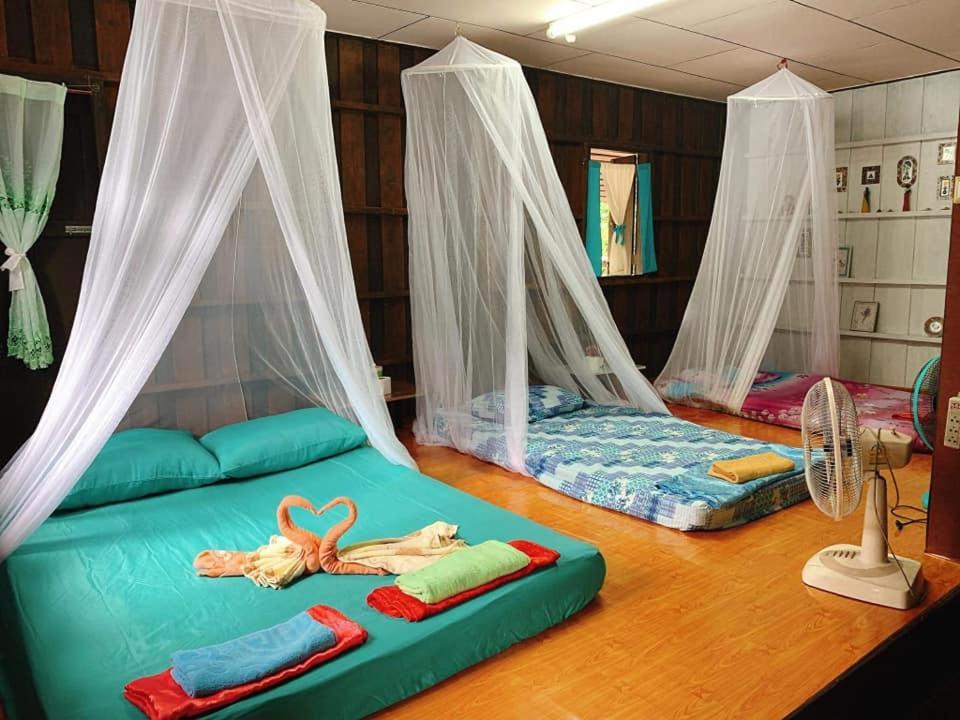 Nakhon Si Ban Na Homestay 나콘시탐마랏 외부 사진