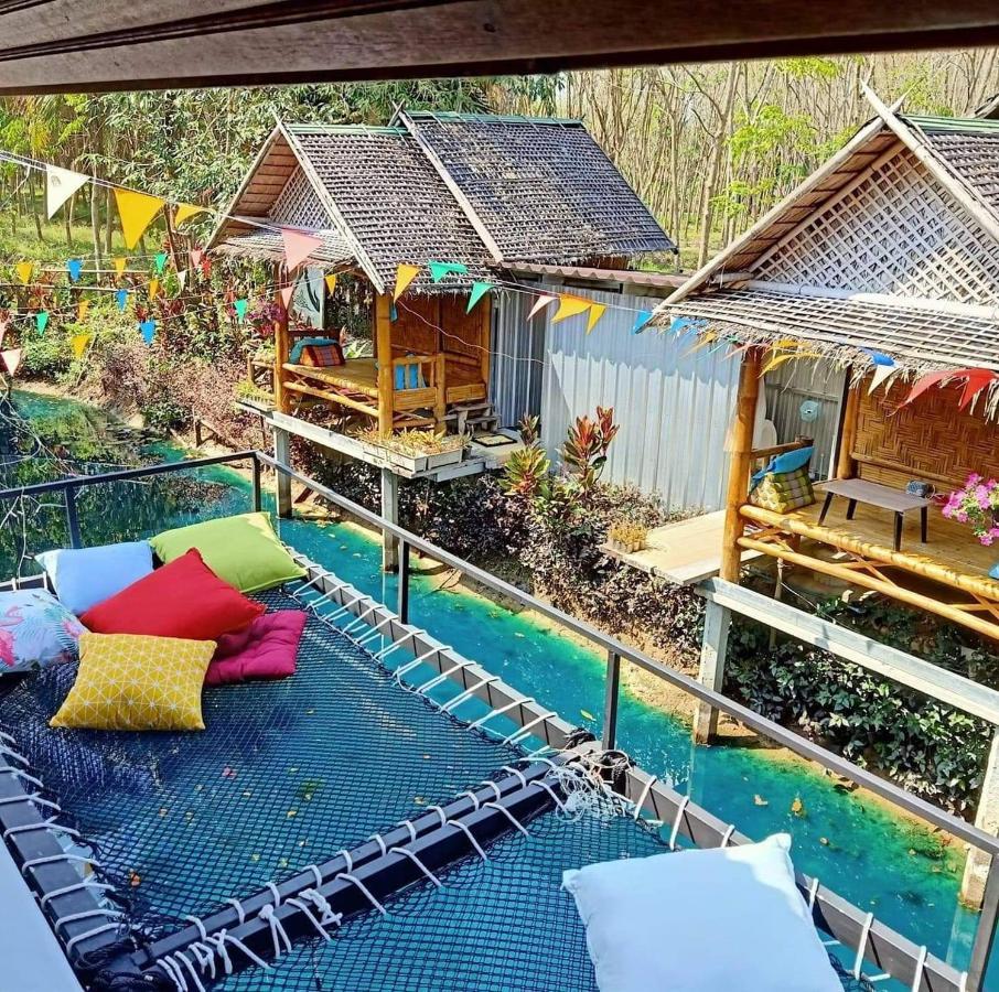 Nakhon Si Ban Na Homestay 나콘시탐마랏 외부 사진