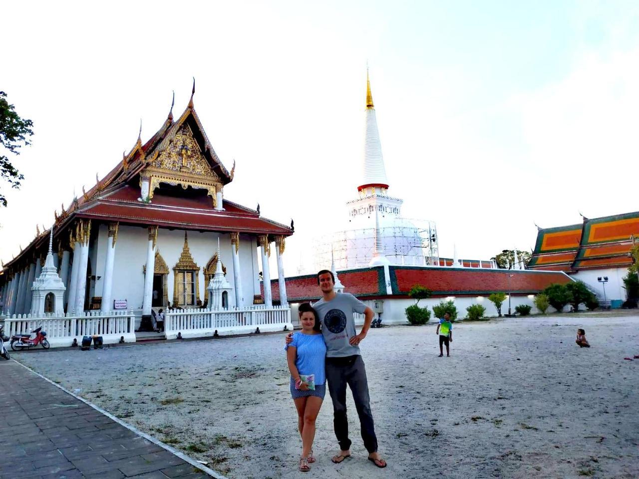 Nakhon Si Ban Na Homestay 나콘시탐마랏 외부 사진